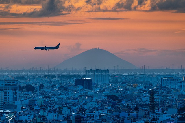 Tấm ảnh &ldquo;ở TP.HCM cũng nh&igrave;n được n&uacute;i B&agrave; Đen&rdquo; bị nghi cắt gh&eacute;p, t&aacute;c giả bất ngờ l&ecirc;n tiếng- Ảnh 3.