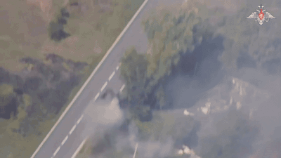 Nh&agrave; m&aacute;y Zaporizhzhia mất điện: Kiev đổ lỗi cho Nga trong cuộc xung đột Ukraine - Ảnh 2.