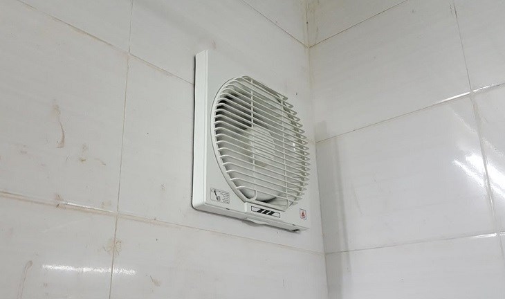 Thiết bị bật 24/24 cũng không lo tốn điện: Tác dụng không ngờ tới, phòng đóng kín cửa rất cần - Ảnh 3.