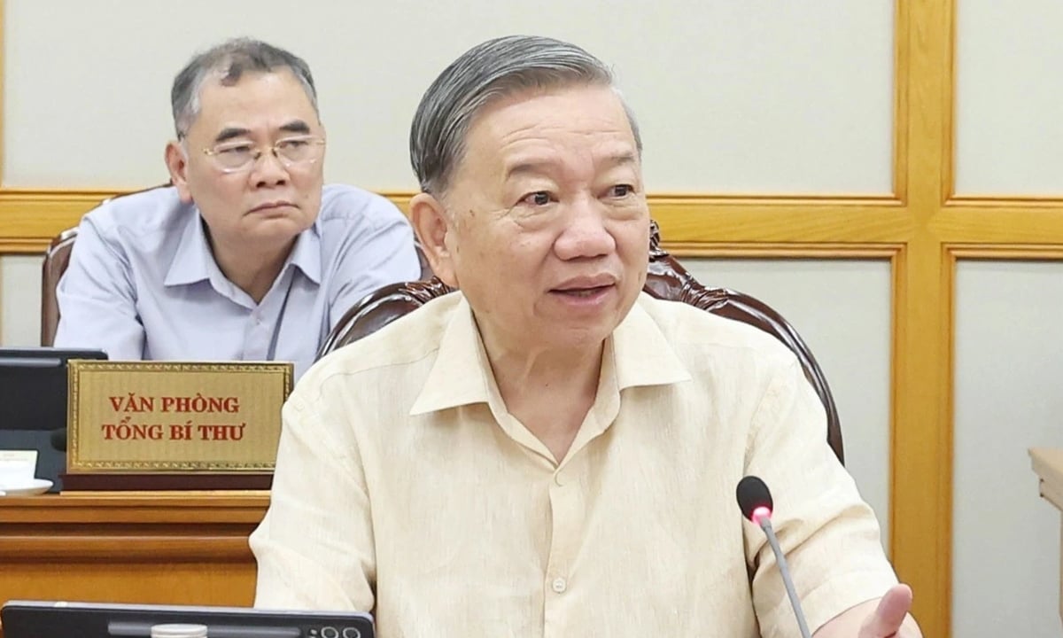Tổng Bí thư yêu cầu sửa đổi chế độ tiền lương , phụ cấp với cán bộ , công chức - Ảnh 1. Tổng Bí thư yêu cầu sửa đổi chế độ tiền lương , phụ cấp với cán bộ , công chức - Ảnh 1.