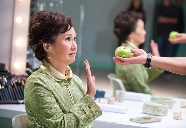 Vợ chồng nữ diễn viên Tuyết Ni qua đời - Ảnh 2.