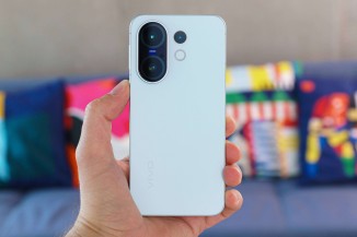 Mẫu Điện Thoại Mang Danh &Quot;Kẻ Huỷ Diệt Tí Hon&Quot;: Mạnh Ngang Galaxy S25, Pin 6.500Mah, Giá Rẻ Hơn 3 Triệu 1 Img0021 1751732043618692325090