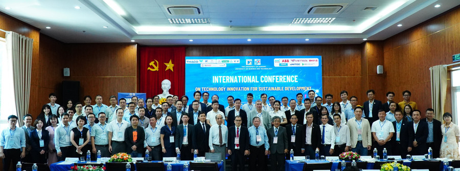 Trường đại học đề xuất giải pháp đổi mới công nghệ vì phát triển bền vững - Ảnh 1.