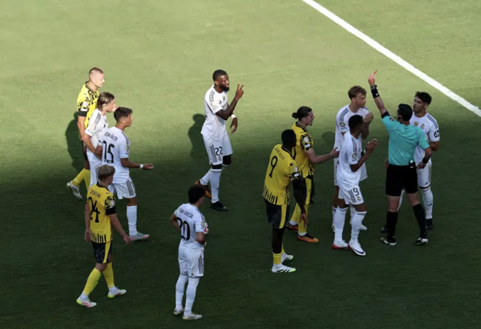 Real Madrid thắng nghẹt thở Dortmund, chờ chạm trán PSG ở bán kết- Ảnh 8.