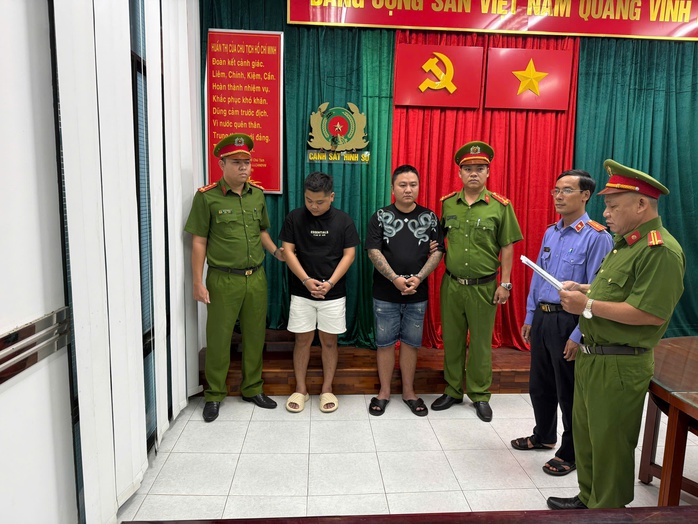 L&yacute; do C&ocirc;ng an TP HCM bắt khẩn cấp 2 người đ&aacute;nh học sinh ở tiệm internet- Ảnh 1.