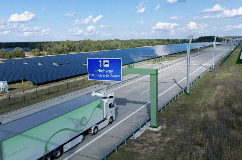 Ch&acirc;u &Acirc;u: Miễn ph&iacute; cầu đường cho xe tải điện đến giữa năm 2031?- Ảnh 1.