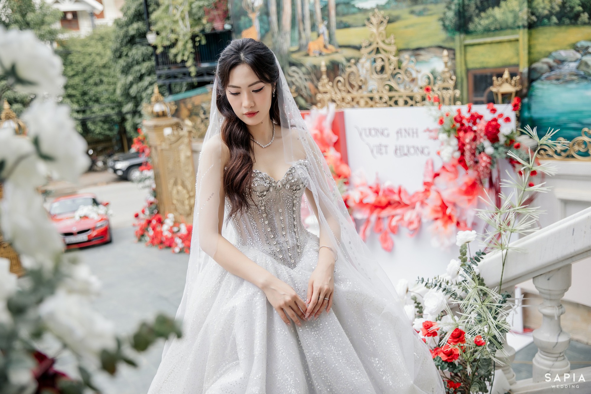 Hoa khôi bóng chuyền Việt Hương làm dâu hào môn, sống ở dinh thự bỗng "ở ẩn" cõi mạng, nghi vấn có tin vui - Ảnh 5.