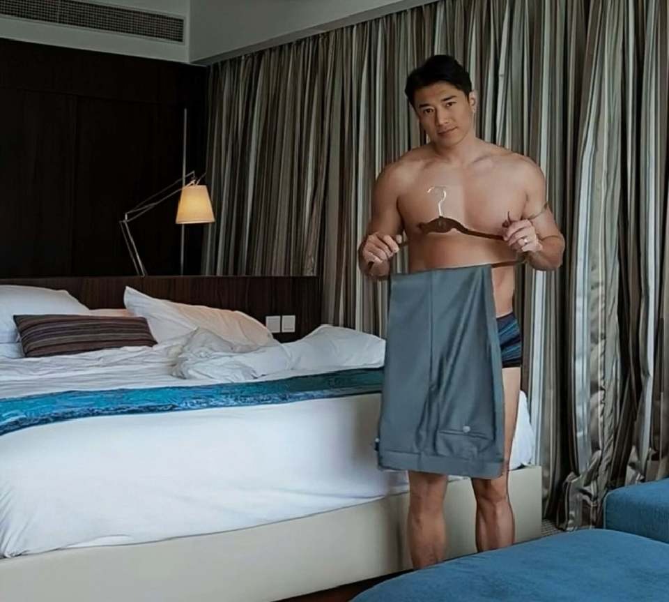 Từng làm khuynh đảo màn ảnh, nam diễn viên giờ ‘sống sót’ bằng nghề… livestream bán thịt bò - Ảnh 6.