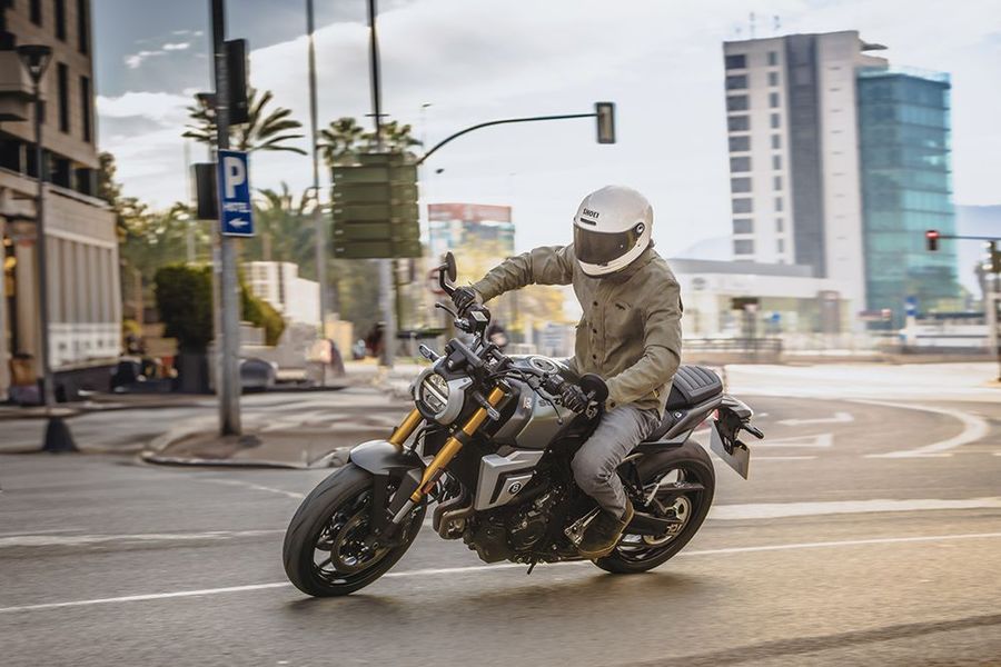 Đập tan danh xưng "kẻ th&ugrave; của c&aacute;i đẹp", Suzuki đ&atilde; cho ra mắt mẫu xe m&agrave; ai nh&igrave;n cũng th&iacute;ch!- Ảnh 8.