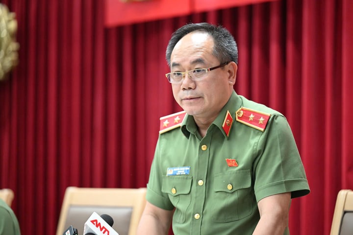 Vợ của Mr Hunter bị bắt khi chuẩn bị trốn sang Thổ Nhĩ Kỳ - Ảnh 1.
