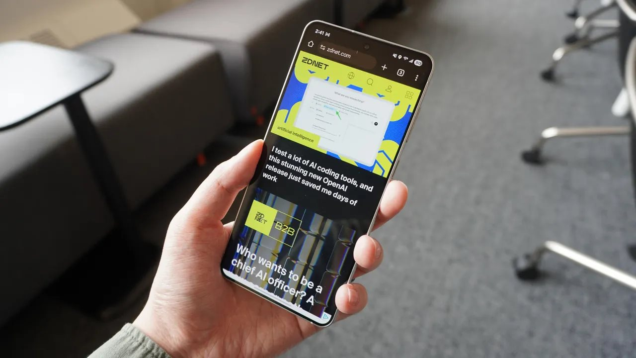 Bỏ S25 Ultra Để Sang Dùng Thử Mẫu Điện Thoại “Bị Chê Nhất” Hiện Nay Của Samsung: Cái Kết Không Như Mơ 3 Dsc03595 2 1751987445147 175198744535485336749