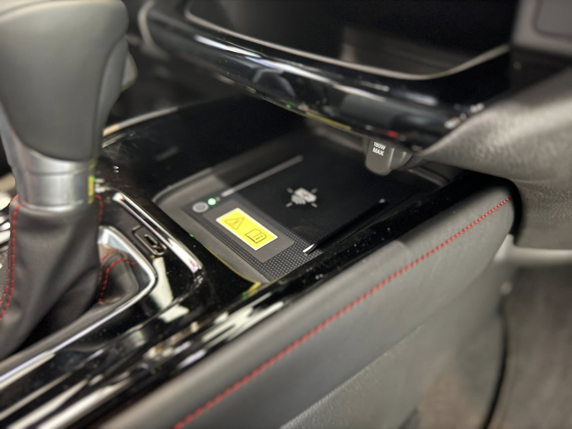 Honda HR-V giảm giá tới 45 triệu đồng tại đại lý: Bản tầm trung giảm nhiều nhất còn 705 triệu, tiệm cận Xforce, Creta bản đắt nhất - Ảnh 7.