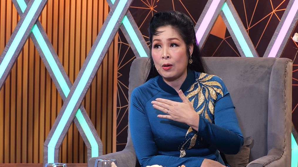 NSND có nhà phố sang trọng, biệt thự như khu du lịch, U60 hôn nhân viên mãn sau 1 lần đổ vỡ - Ảnh 1.