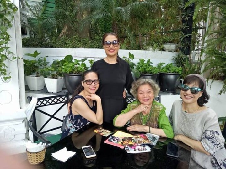 Nữ diễn viên đóng 'Chị Dậu': Mỹ nhân Hà thành đa đoan, hạnh phúc tuổi xế chiều - Ảnh 3.