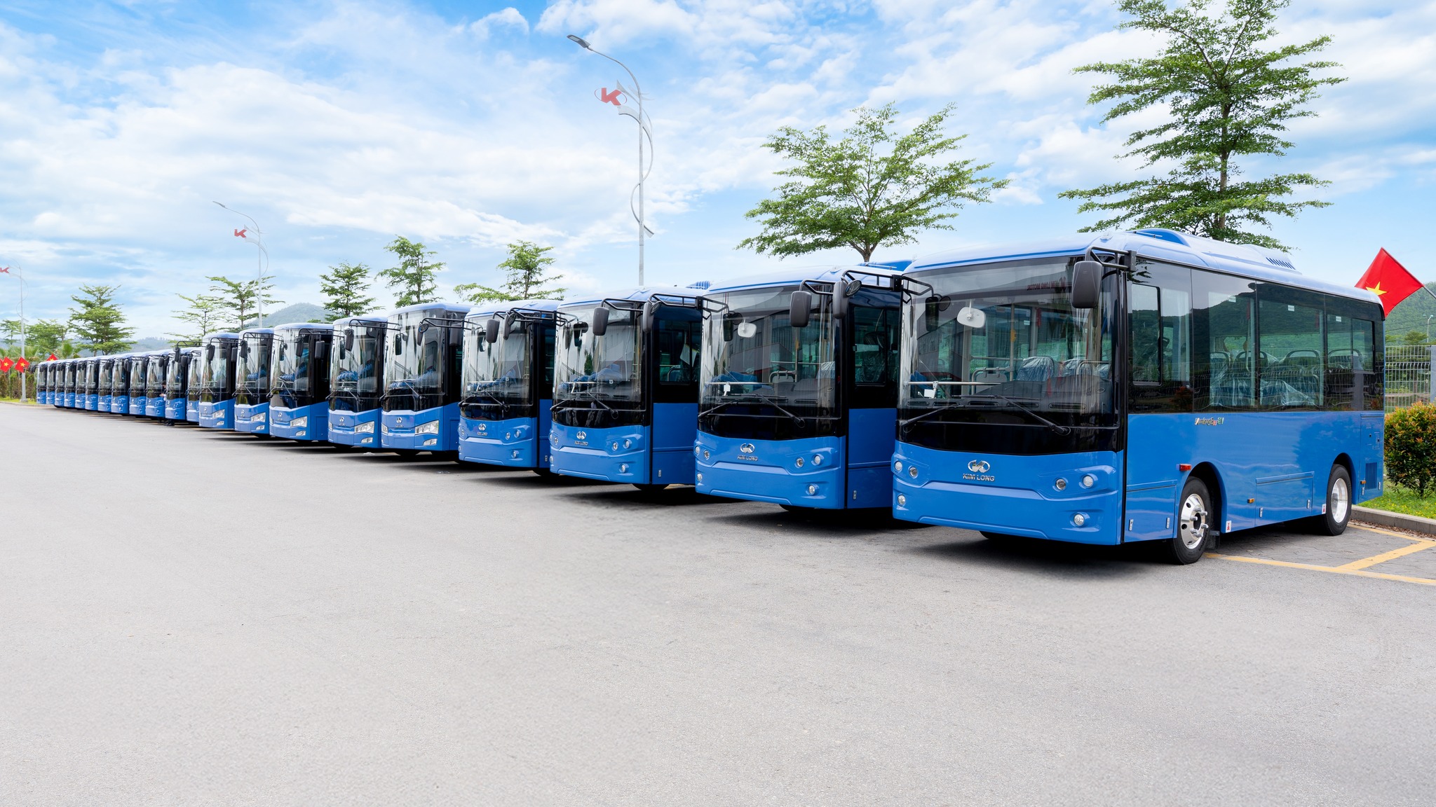 Hãng Việt đặt nhà máy ở Chân Mây, Huế 'thần tốc' làm 40 xe buýt/ngày cho TP.HCM, lăn bánh ngay tháng sau - Ảnh 4.