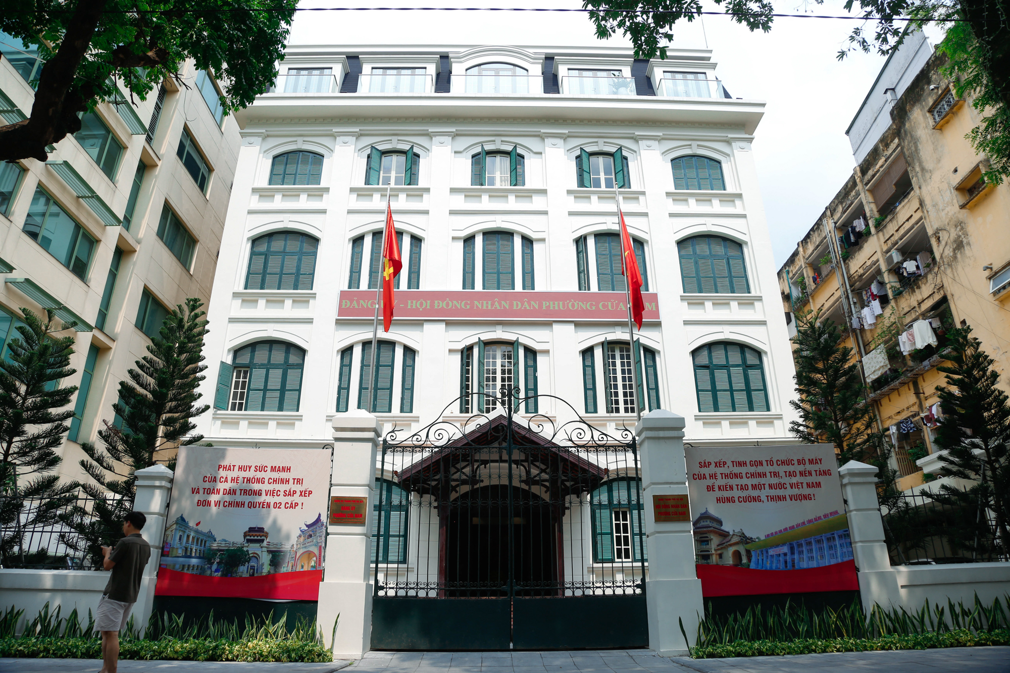 Phường nhỏ nhất Hà Nội nhưng được loạt ‘ông lớn’ đặt trụ sở, tổng vốn hoá lên đến 20 tỷ USD - Ảnh 2.