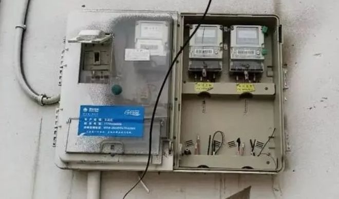 Hoá đơn tiền điện từ 700 nghìn vọt lên 70 triệu sau một tháng chủ nhà đóng cửa về quê: Thủ phạm lộ diện gây sốc- Ảnh 2. Hoá đơn tiền điện từ 700 nghìn vọt lên 70 triệu sau một tháng chủ nhà đóng cửa về quê: Thủ phạm lộ diện gây sốc- Ảnh 2.