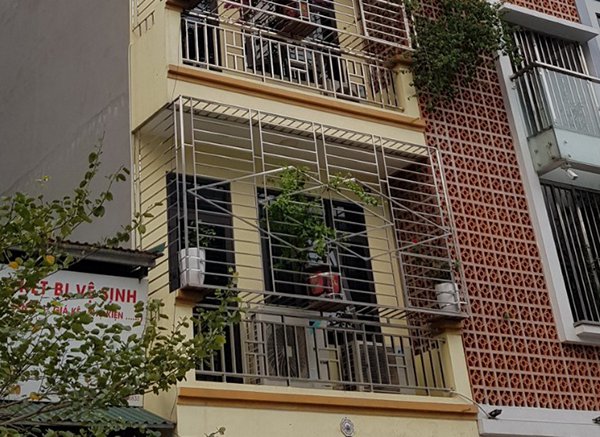 Sau vụ cháy chung cư TP.HCM, nhiều gia đình bắt đầu phá bỏ một khu vực trong nhà: Đã được cảnh báo từ lâu - Ảnh 2.