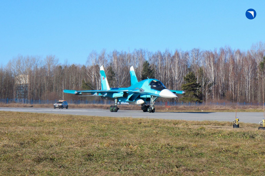 Su - 34 và thiết bị điện tử phương Tây: Sự thật bất ngờ về máy bay Nga - Ảnh 1.