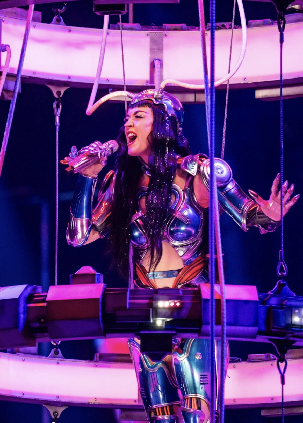 Bắt gặp cựu Thủ tướng Canada đến xem concert của Katy Perry, bằng chứng hẹn hò ngày càng nhiều!- Ảnh 6.