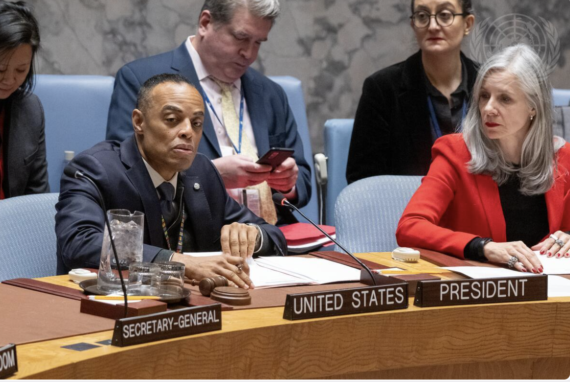 Ông Donald Trump ra thời hạn đàm phán cho Nga và Ukraine- Ảnh 1.