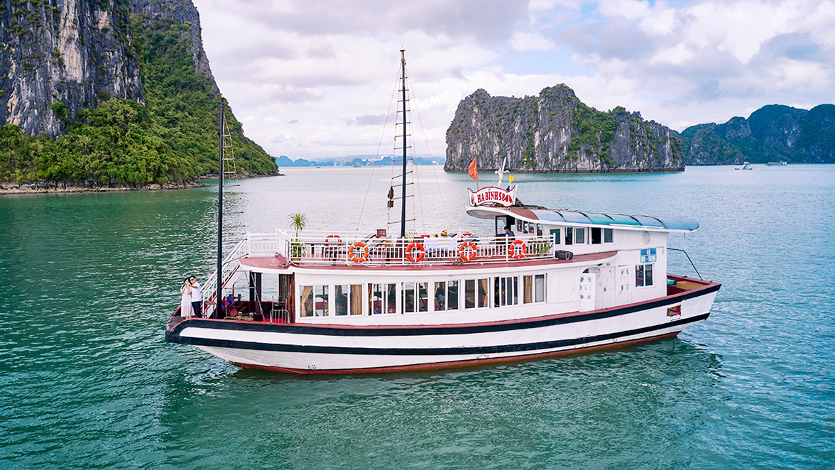 Sau vụ lật tàu Vịnh Xanh 58, Quảng Ninh sẽ nghiên cứu lắp một hệ thống đặc biệt hoạt động 24/24h - Ảnh 2.