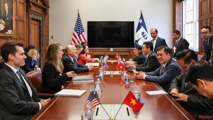 Ch&iacute;nh thức: Bộ C&ocirc;ng thương c&ocirc;ng bố mức thuế đối ứng Hoa Kỳ &aacute;p cho Việt Nam - Ảnh 1.