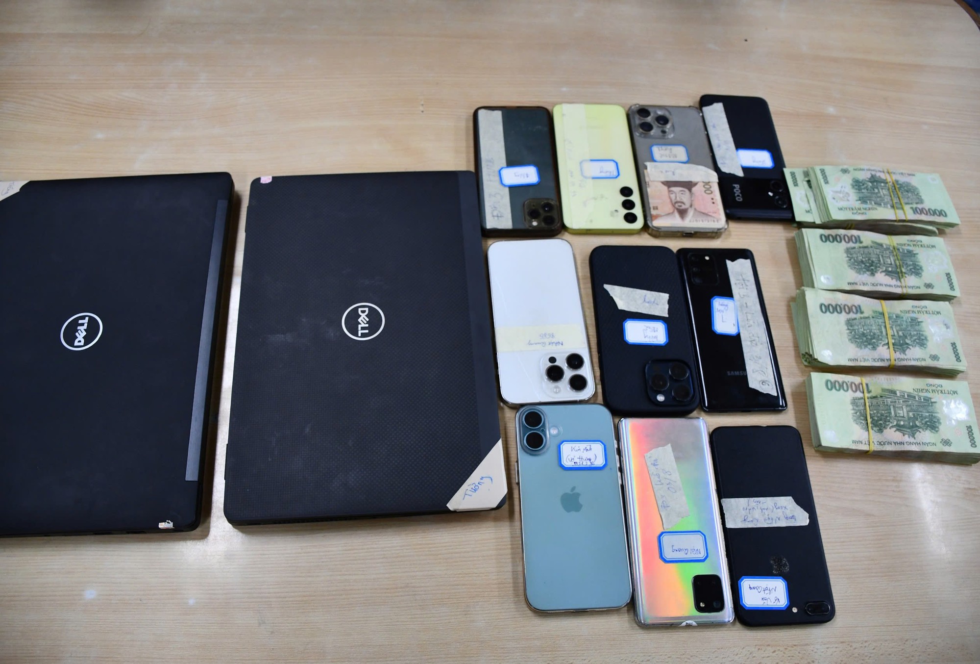 C&aacute;ch thức hack Facebook, lừa lấy 10 tỉ đồng của nh&oacute;m thanh ni&ecirc;n Quảng Trị- Ảnh 2.