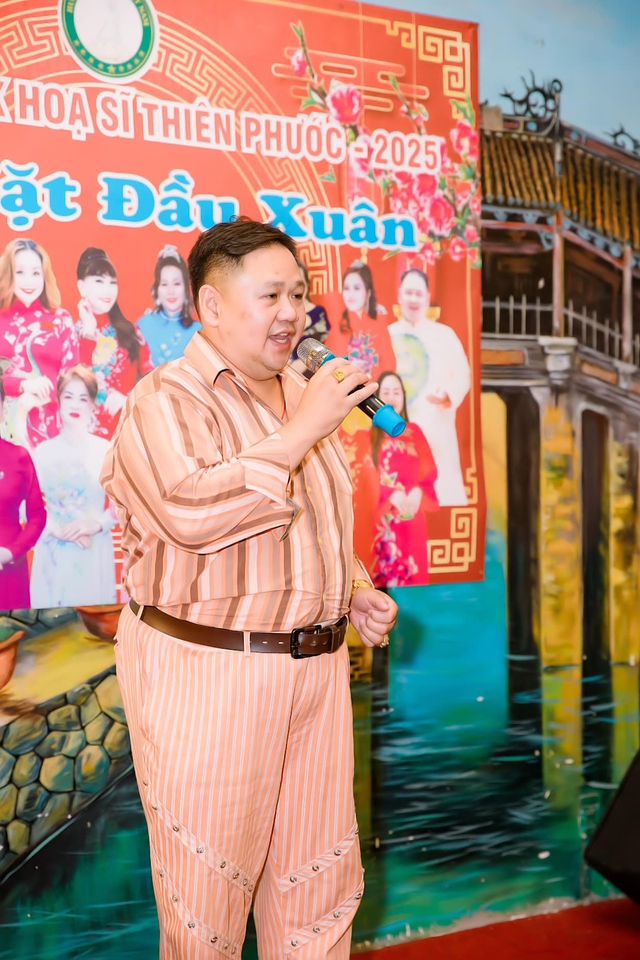 Diễn viên Minh Béo làm gấp 1 việc để né bão chỉ trích vì bán nước hoa sau bê bối- Ảnh 2. Diễn viên Minh Béo làm gấp 1 việc để né bão chỉ trích vì bán nước hoa sau bê bối- Ảnh 2.