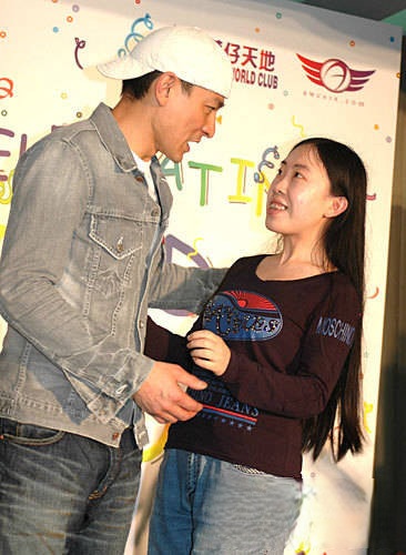 Một nam thần suýt Một nam thần suýt