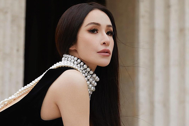 Từng đứng trên đỉnh hào quang với danh xưng "nữ thần săn trai trẻ", người đẹp showbiz nổi danh 1 thời giờ có cái kết thật chua chát - Ảnh 2.
