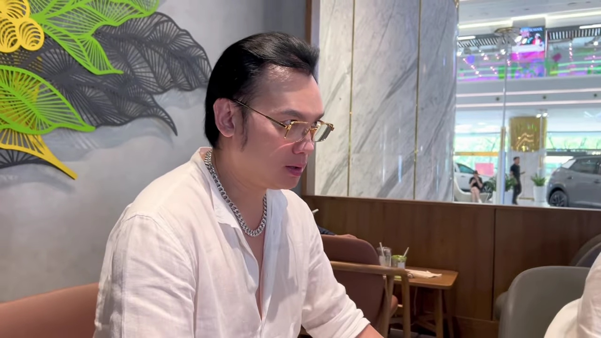 Nam NSƯT vừa vướng lùm xùm với con nuôi Vũ Linh: "Sống nay chết mai, đâu biết được"- Ảnh 1.