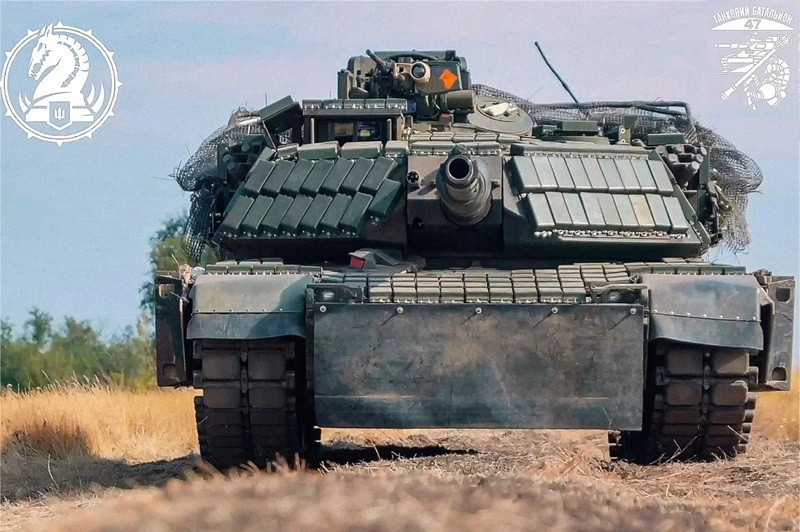 Lý do nâng cấp giáp phản ứng nổ cho M1A1 SA Abrams trong Chiến tranh hiện đại - Ảnh 1.