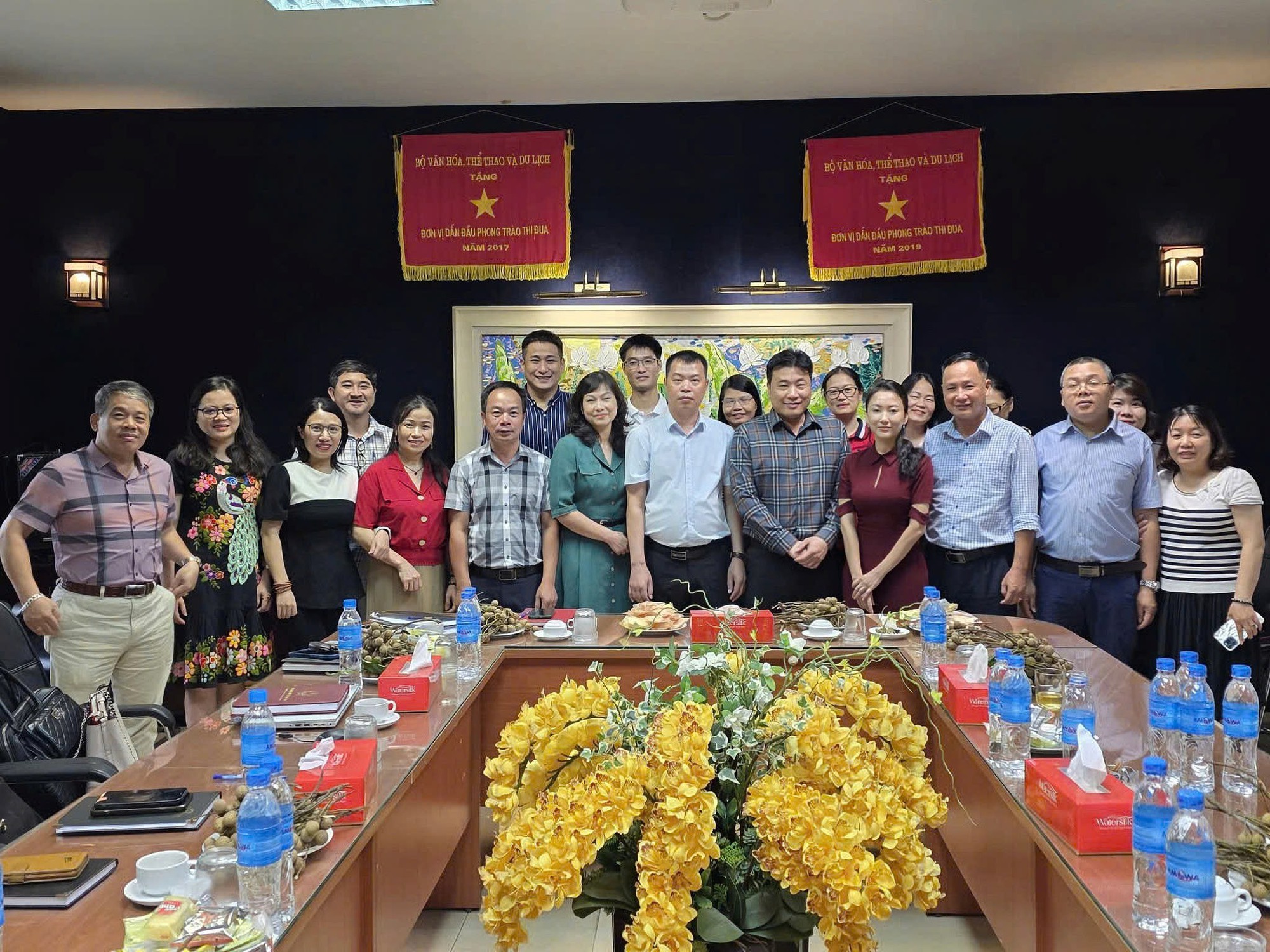 Nam diễn viên nổi tiếng tiếp tục được giữ vị trí Phó Giám đốc sau sáp nhập đơn vị - Ảnh 1.