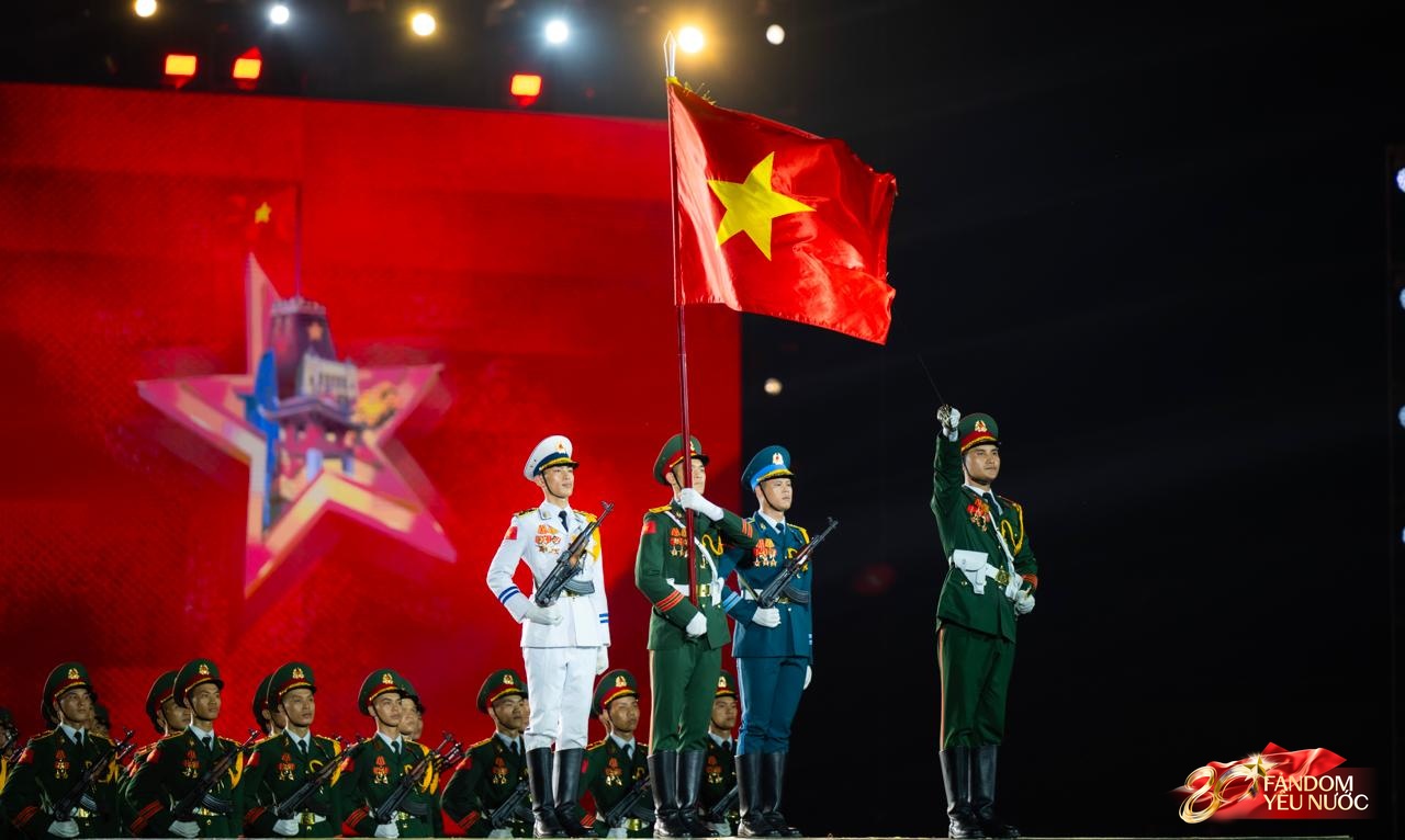 Hé lộ khoảnh khắc 68 quân nhân tập luyện cho concert quốc gia Tổ quốc trong tim - Ảnh 11.