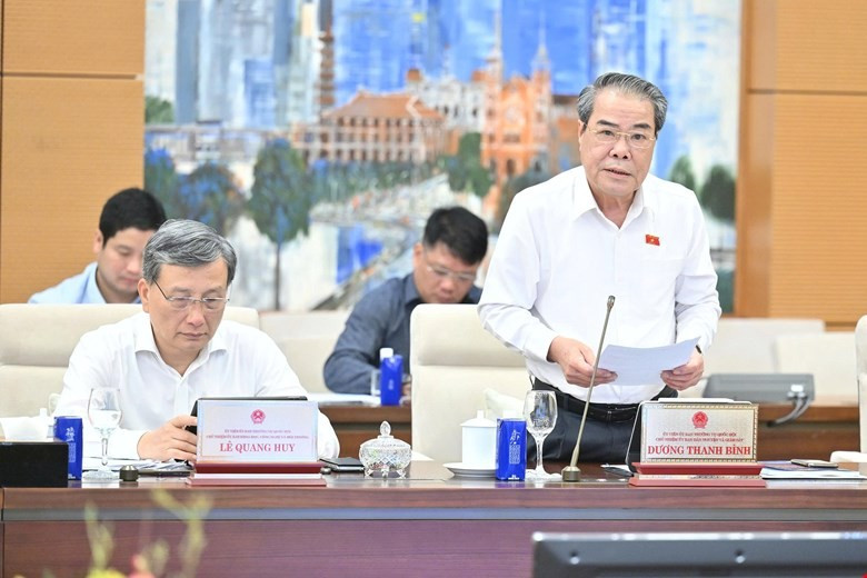 Ba Bộ giải trình về thực phẩm giả và thuốc giả trong tháng 8 - Ảnh 1.