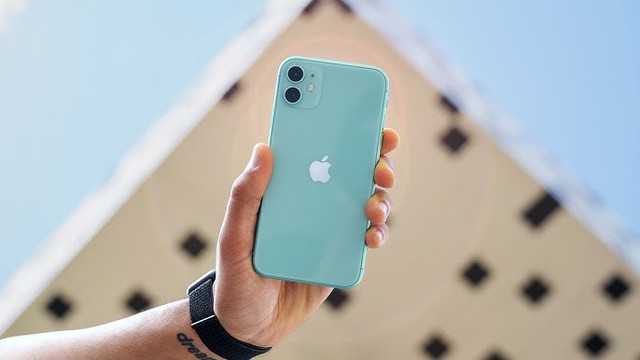 Apple dừng bán loạt iPhone đời cũ tại Việt Nam: iPhone 11 chính thức khép lại kỷ nguyên "quốc dân" - Ảnh 1.