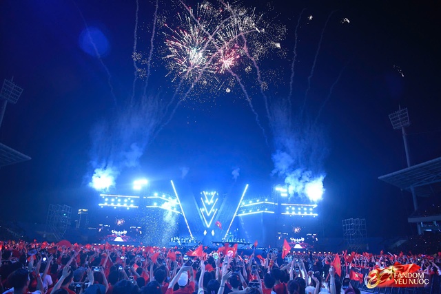 Những khoảnh khắc không thể quên trong Concert Quốc Gia tại sân Mỹ Đình - Ảnh 18. Những khoảnh khắc không thể quên trong Concert Quốc Gia tại sân Mỹ Đình - Ảnh 18.