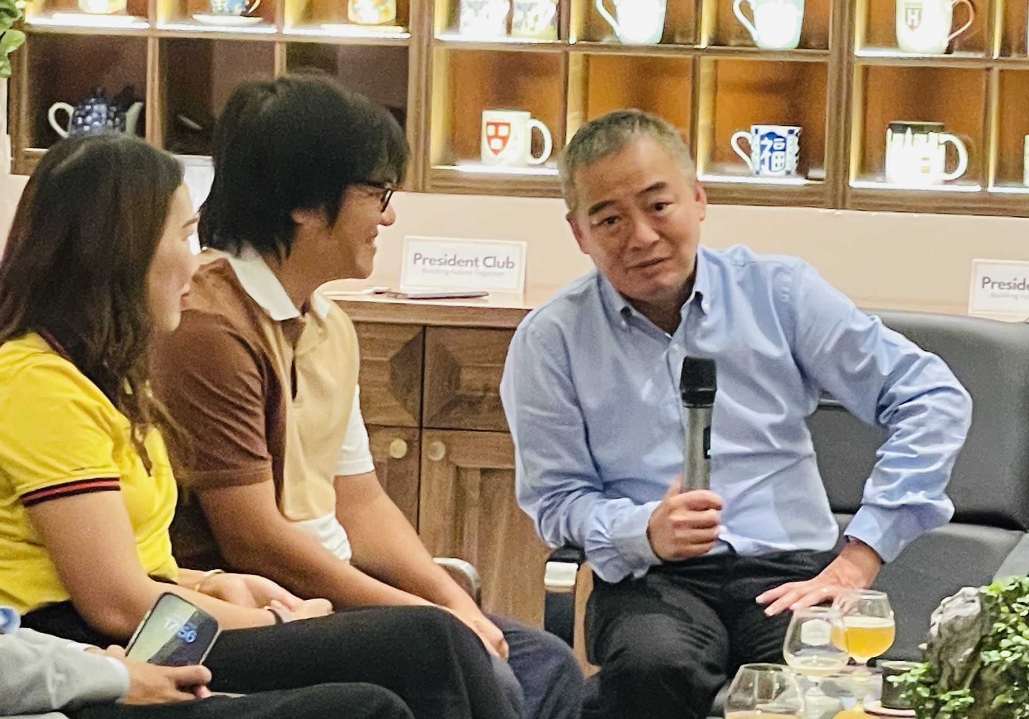 Nỗi sợ ngừng tim đột ngột khiến nhiều người đổ xô đi khám- Ảnh 3. Nỗi sợ ngừng tim đột ngột khiến nhiều người đổ xô đi khám- Ảnh 3.