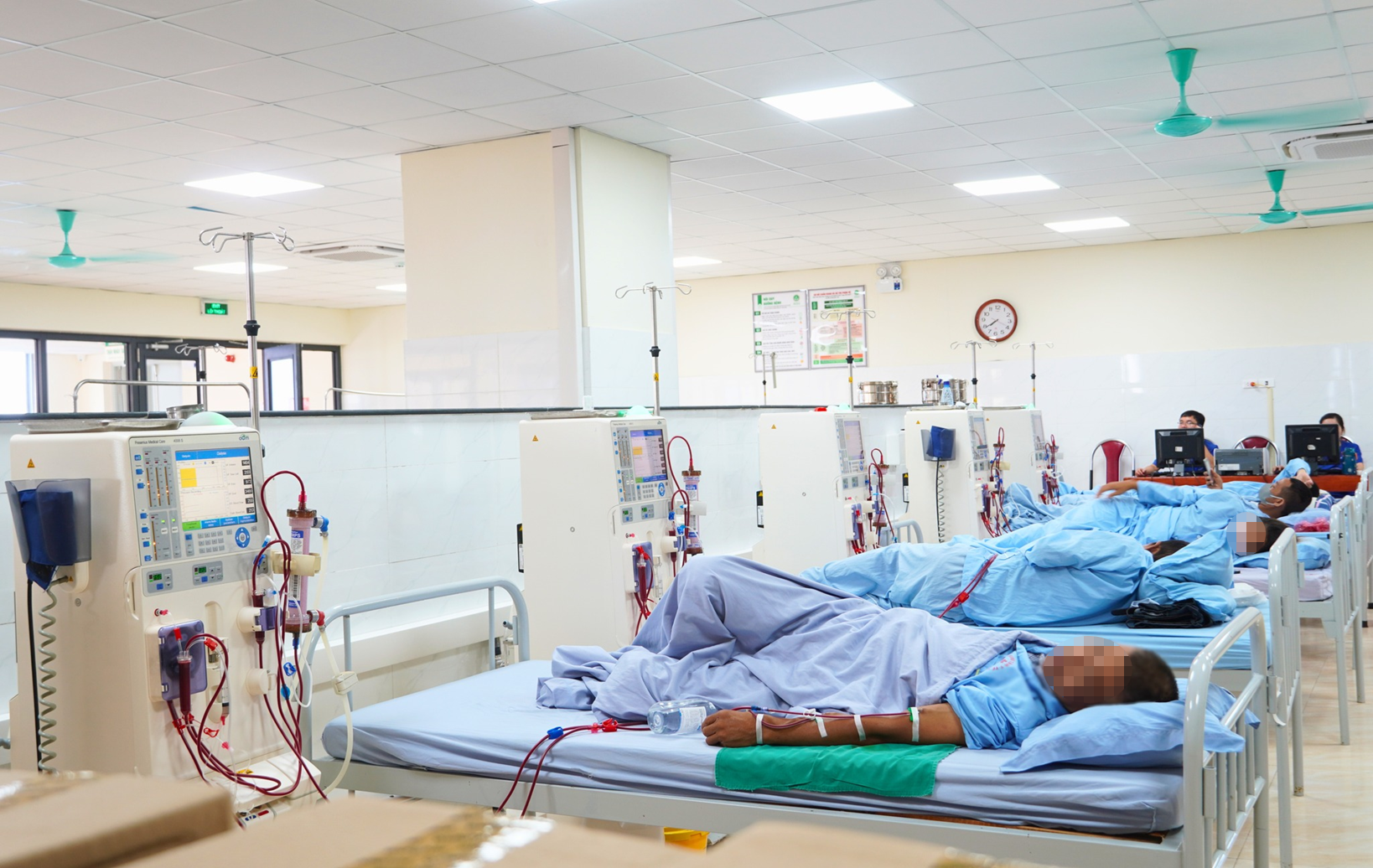 30 tuổi đ&atilde; suy thận, phải lọc m&aacute;u 3 lần mỗi tuần- Ảnh 1.