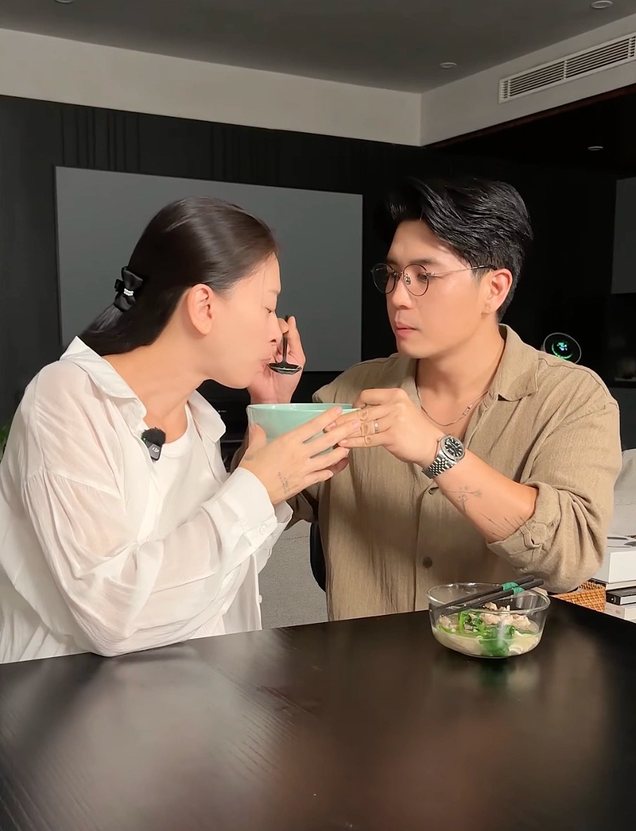 Chồng Ngô Thanh Vân hạnh phúc tột độ, làm ngay điều này sau khi con gái chào đời- Ảnh 5.