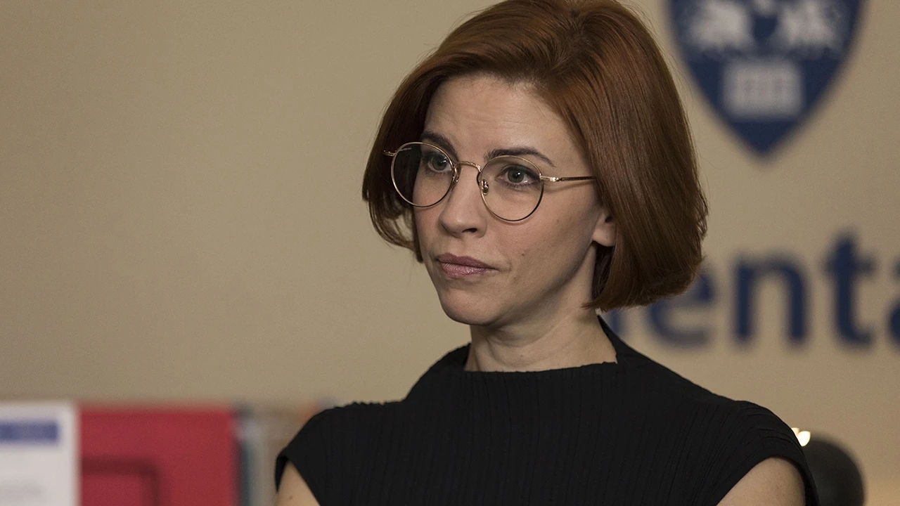 Phim 18+ đang khiến 13,8 triệu người ồ ạt xin tên: Nữ chính "cuốn" vô cùng tận - Ảnh 6. Phim 18+ đang khiến 13,8 triệu người ồ ạt xin tên: Nữ chính "cuốn" vô cùng tận - Ảnh 6.