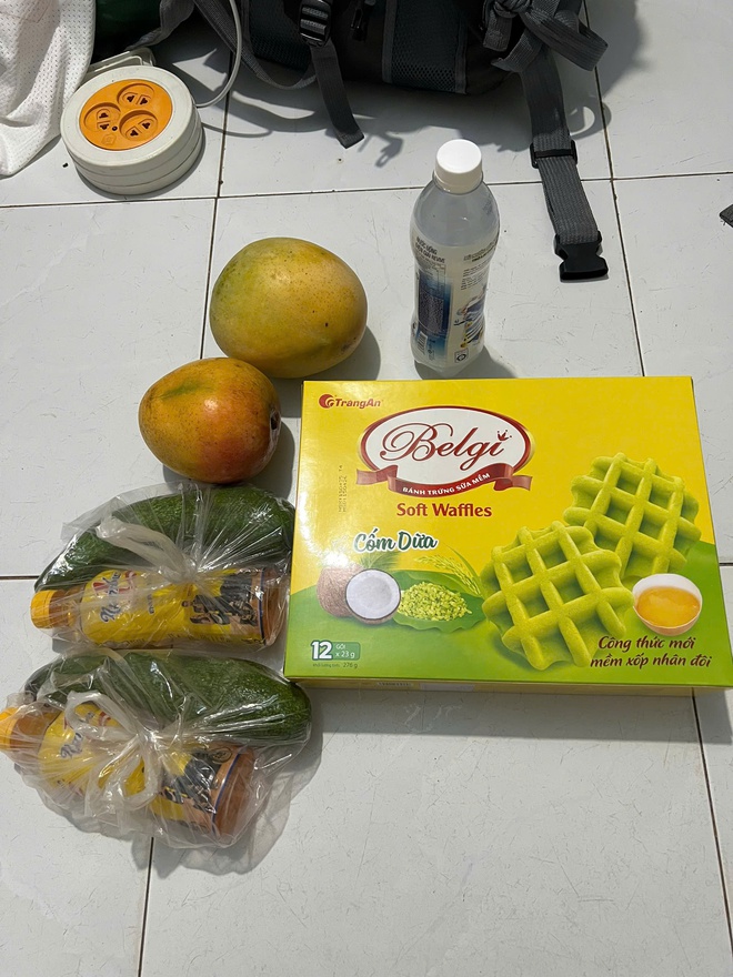 Hai ch&agrave;ng trai đi bộ hơn 2 th&aacute;ng để đến H&agrave; Nội dịp 2/9: Bữa s&aacute;ng kh&ocirc;ng thể n&agrave;o qu&ecirc;n ở Nghệ An- Ảnh 6.