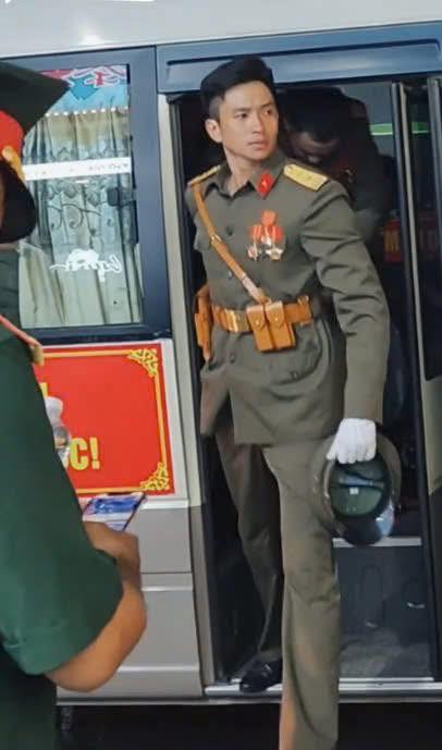 Thượng u&yacute; L&ecirc; Ho&agrave;ng Hiệp ch&iacute;nh thức xuất hiện ở Sao Nhập Ngũ, khung h&igrave;nh X3 sự đẹp trai hot nhất l&uacute;c n&agrave;y- Ảnh 6.