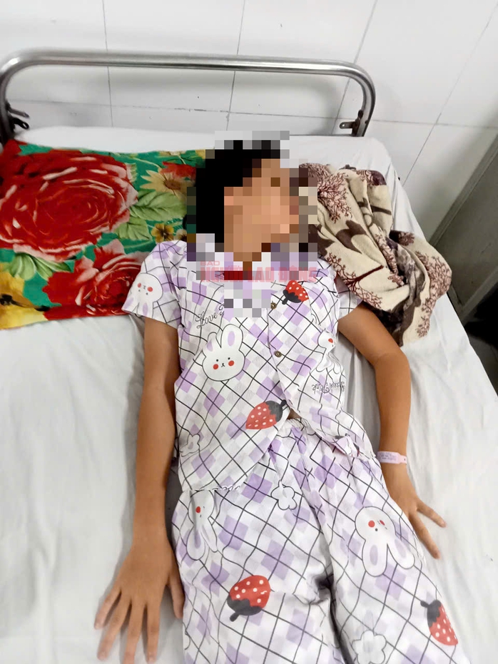 Th&ocirc;ng tin mới nhất về thiếu nữ bị đ&aacute;nh hội đồng ở Cần Thơ v&agrave; ph&acirc;n t&iacute;ch từ luật sư - Ảnh 2.