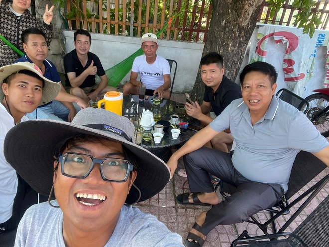 Hai ch&agrave;ng trai đi bộ hơn 2 th&aacute;ng để đến H&agrave; Nội dịp 2/9: Bữa s&aacute;ng kh&ocirc;ng thể n&agrave;o qu&ecirc;n ở Nghệ An- Ảnh 5.