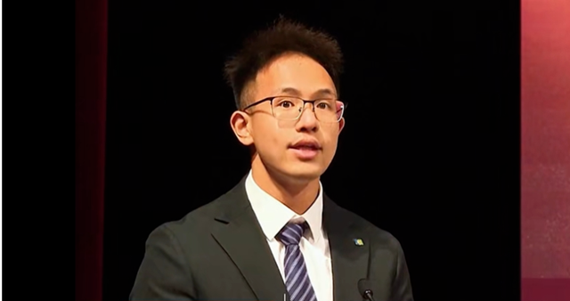 Diện mạo g&acirc;y sốt của &ldquo;th&aacute;i tử Giang T&ocirc;&rdquo;: 24 tuổi l&agrave;m ph&oacute; chủ tịch Tập đo&agrave;n, đi l&agrave;m bằng trực thăng- Ảnh 3.