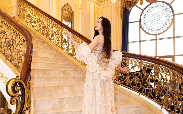 Hoa khôi Đoàn Hồng Trang sắp kết hôn - Ảnh 1. Hoa khôi Đoàn Hồng Trang sắp kết hôn - Ảnh 1.