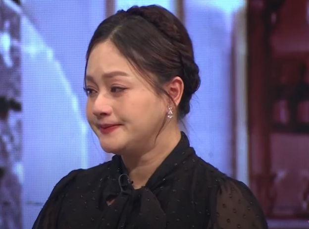 Lan Phương nói về hành động sau khi ly thân chồng Tây- Ảnh 1. Lan Phương nói về hành động sau khi ly thân chồng Tây- Ảnh 1.