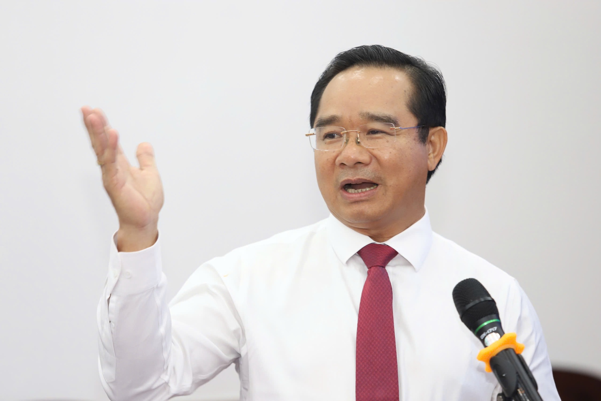 Chủ tịch UBND TP HCM Nguyễn Văn Được nhận nhiệm vụ mới trong Hội đồng thi đua - khen thưởng - Ảnh 1.